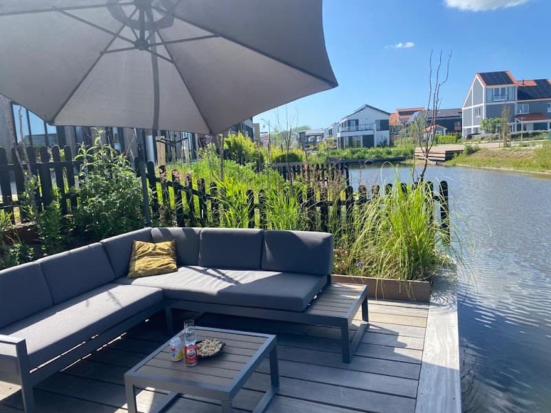Muiden Suites met terras aan het water!