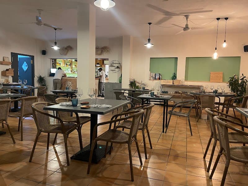 190 Pasos/ Apt Carabela