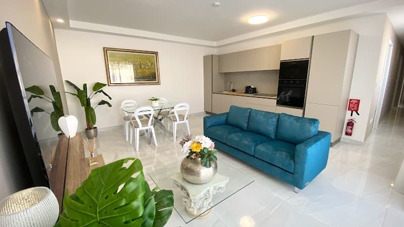 Mia Investment Ltd - Mia White Luxury Suite - Mia Black Luxury Suite